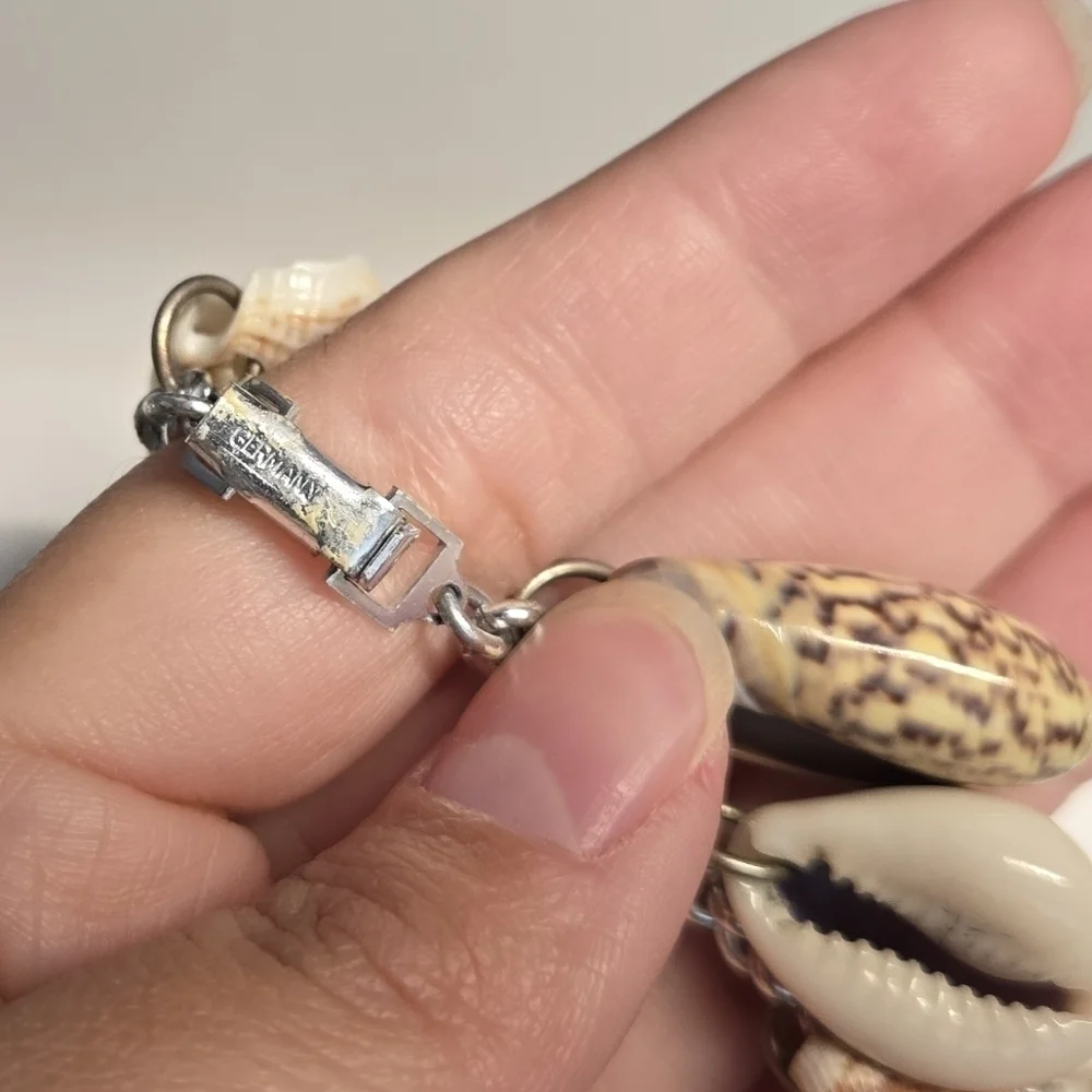 Various seashell charms bracelet